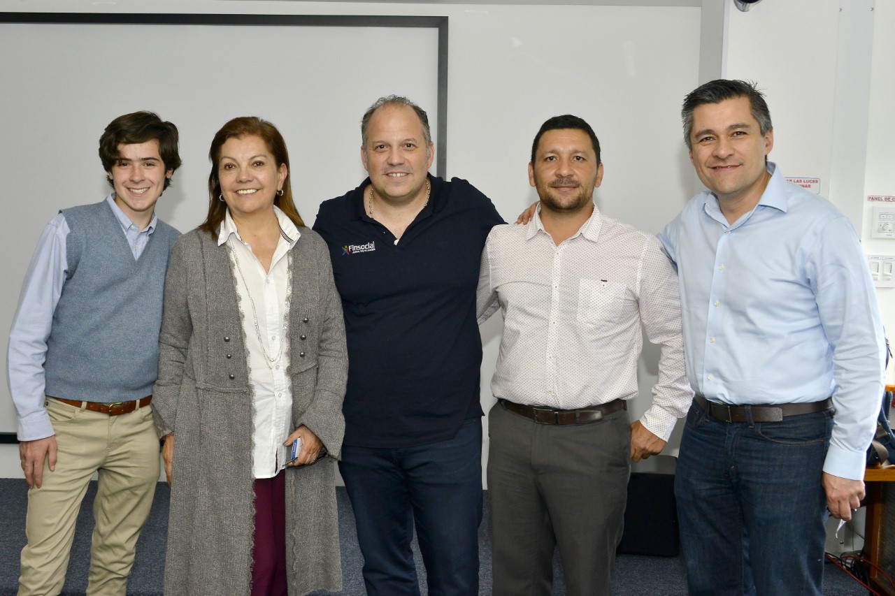 Martin Obregón, Nora Cecilia Garay, Santiago Botero - Ceo de Finsocial, Héctor Fabio Manrique y Andrés Morales-Tallerista Ikenga.