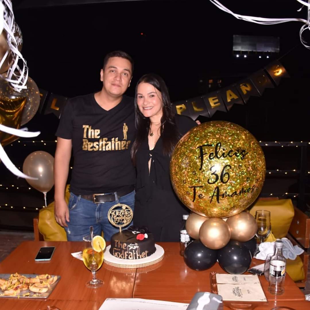 Diego Gonzales y María Vidal.