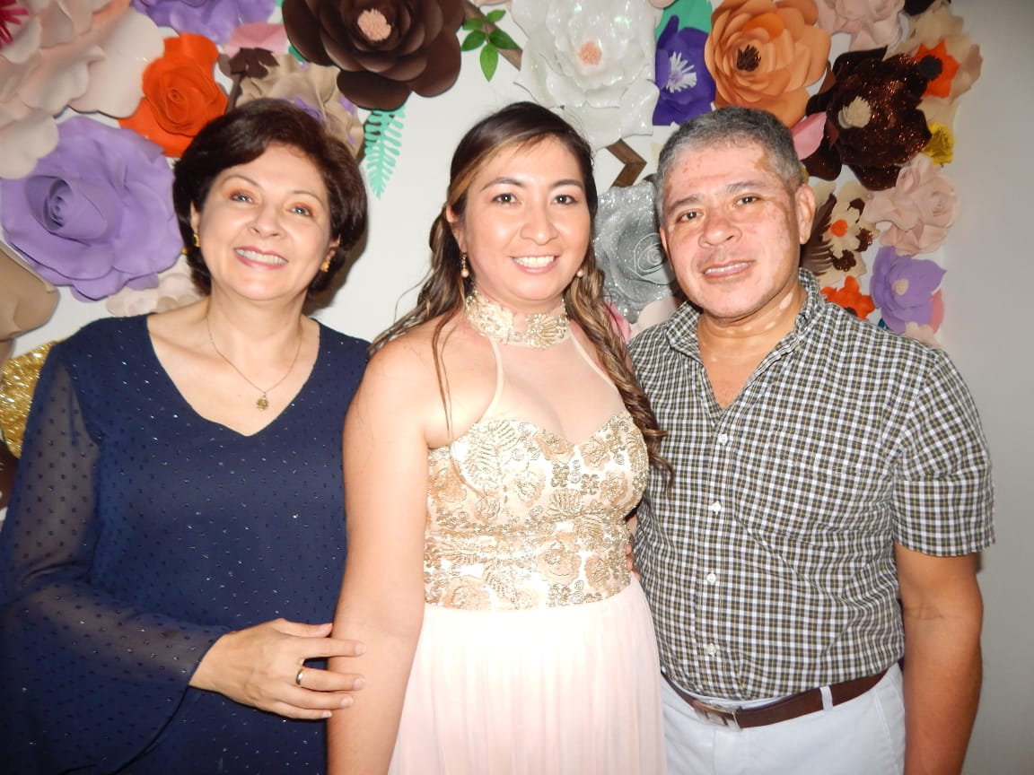 También fueron participes de este logro personal y profesional, Diana Quintero y Carlos Alberto Celis.