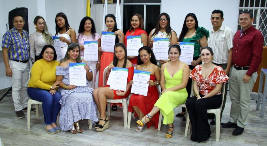 Grupo de graduados en Gestión Contable y Financiera.