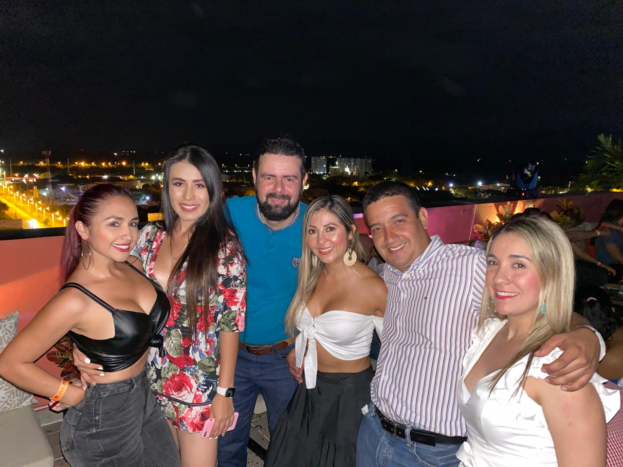 Angélica Moreno, Paola Pineda, Julián Álvarez, Tatiana Céspedes, Irving Oliveros, Alejandra Narváez.
