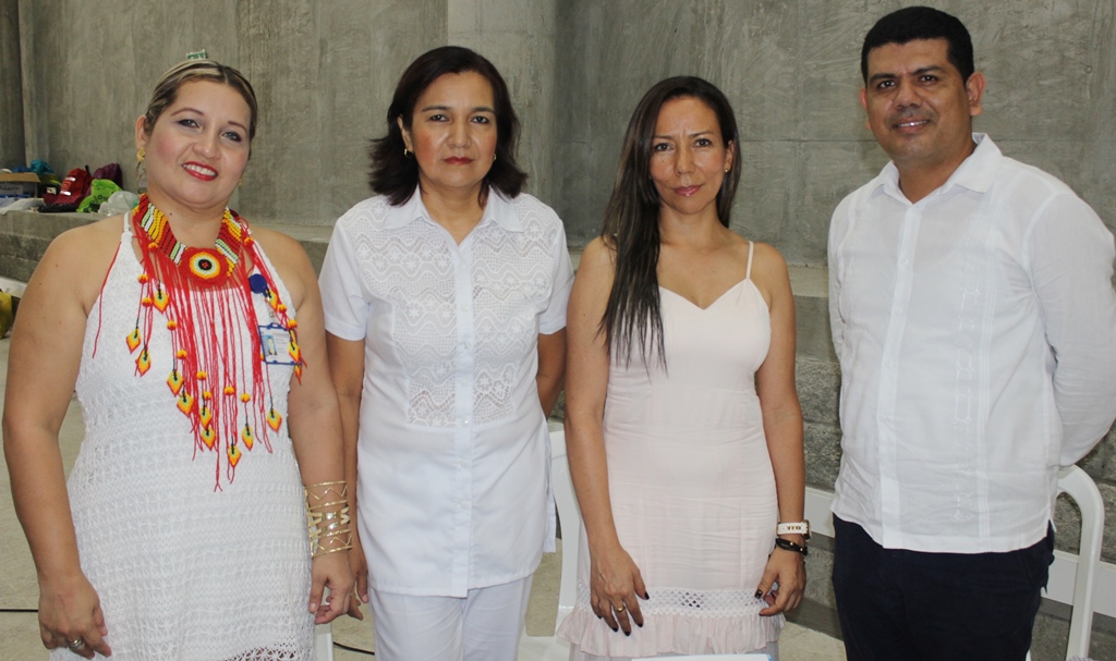 Blanca Pinilla, Sandra Milena Flórez, coordinadora Académica del colegio; Jaqueline Barrera Vargas, presidenta de la Fundación Amigos del Padre Rafael García Herreros y Carlos David Aguja.