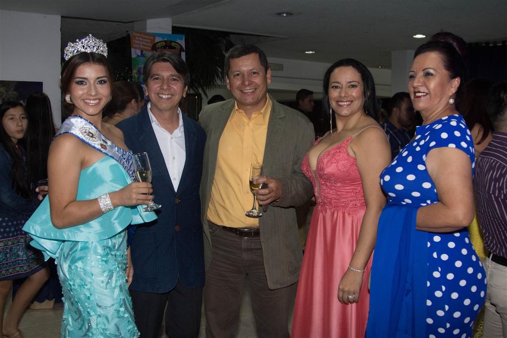 Fernanda Rojas, Gerardo Meneses, Jorge Eliécer Cruz, y Carolina Meneses, entre otros.