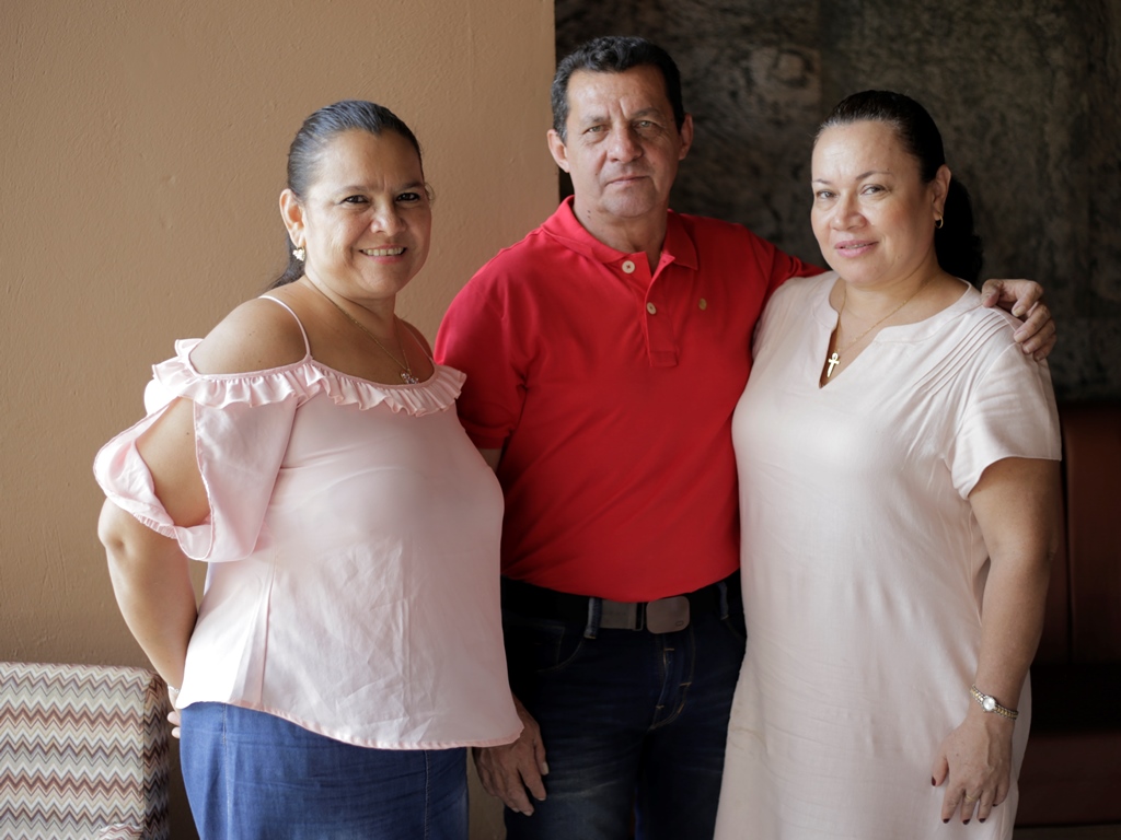 Olga Bahamón, Libardo Montealegre y Deysi Sanabria.
