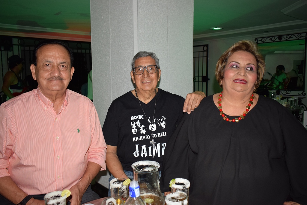 Orlando Arias,  Jaime Zamora y Esperanza Rivera de Zamora.