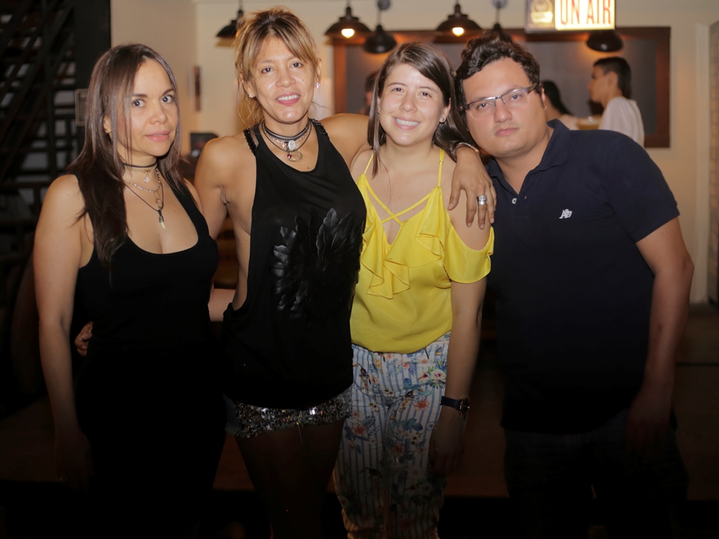 Sonia García, María Isabel Solano, Diana Tovar y Elkin Polanía.